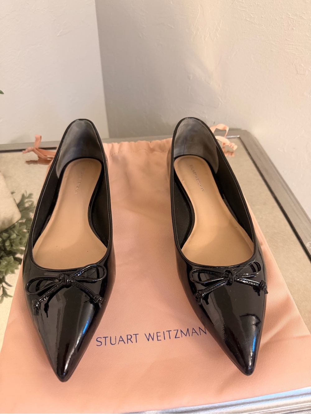 Stuart Weitzman Women’s Black Patent Pointed-Toe Ballet Flats Size 12